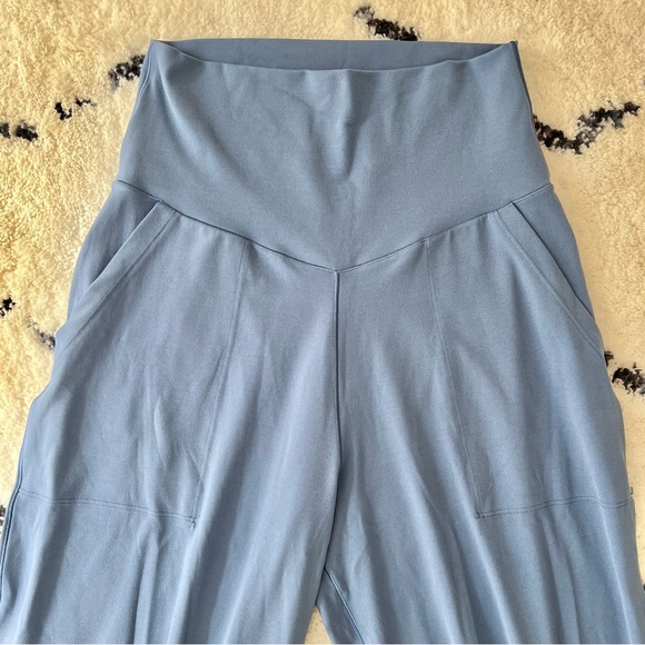 OFFLINE by Aerie Real Me Jogger - Blue - SHORT length - Picture 5 of 7